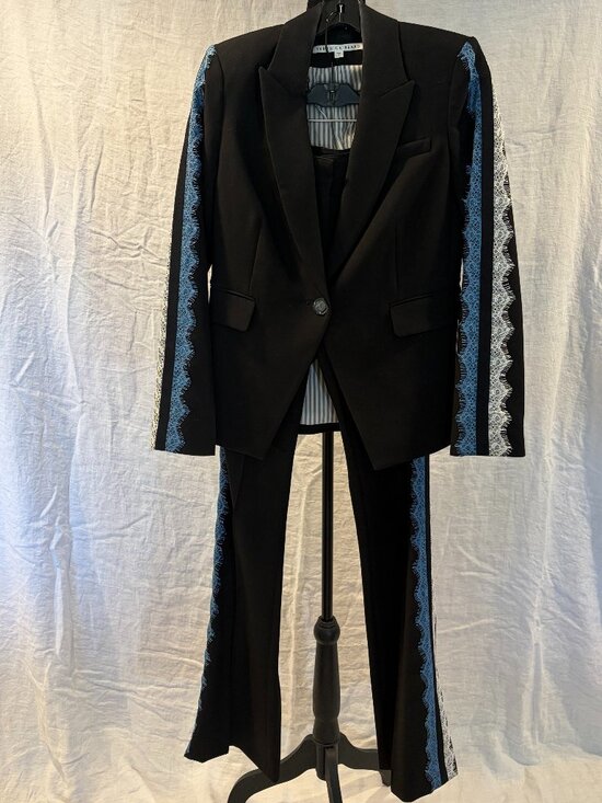 Veronica Beard Jackets & Blazers - Veronica Beard Damari lace stripe blazer size 4